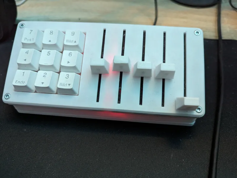 Stream Deck (MisteRdeck) Remix