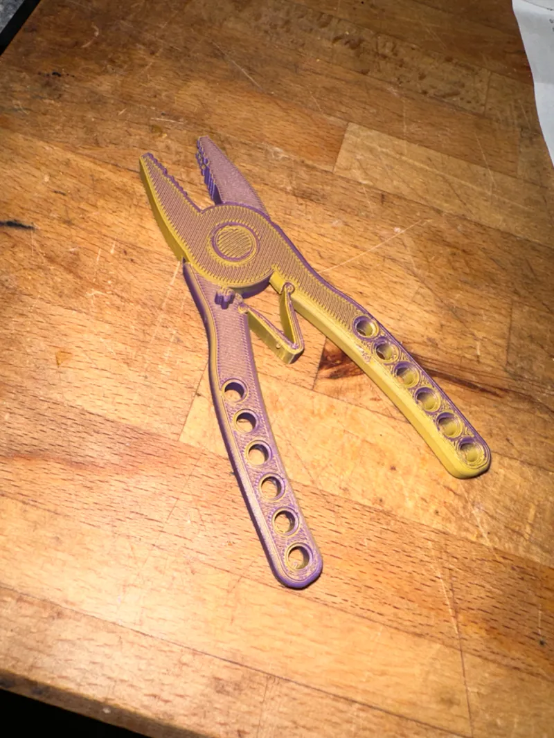 Technic Brick Pliers