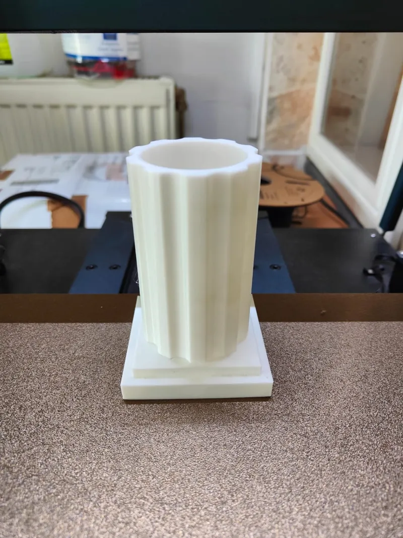 ancient column pencil holder