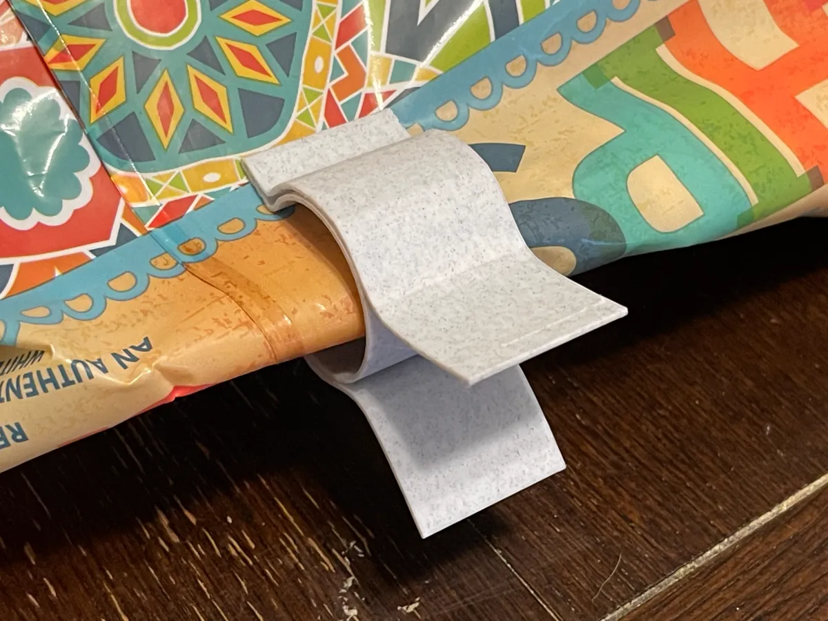 Pince flexible articulée