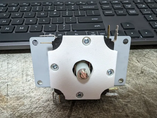 https://makerworld.bblmw.com/makerworld/model/DSM00000000253622/design/2024-03-14_2c761afdc95308.jpg