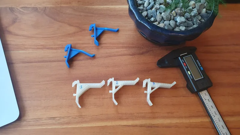 pegboard clip