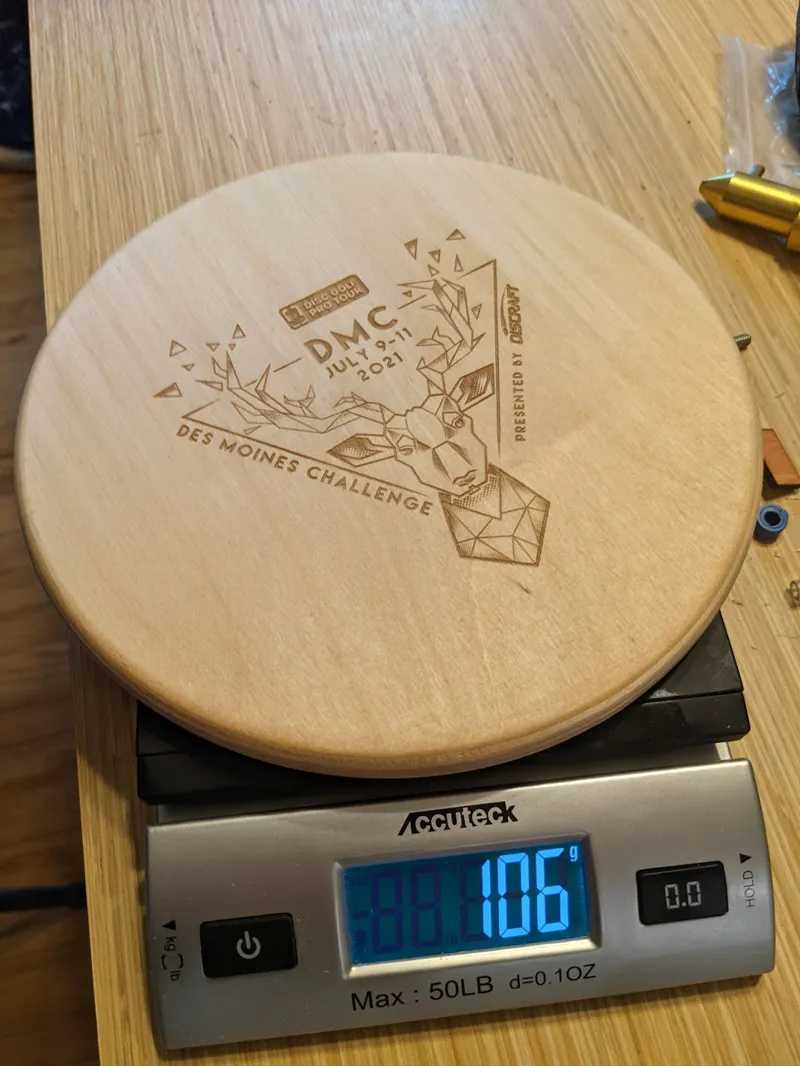 Disc golf - Buzzz Midrange Discraft