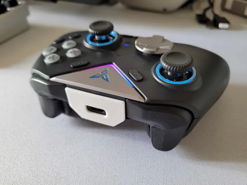 Flydigi Vader 3 Pro Back Cover