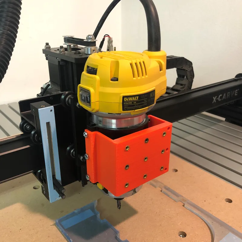 Inventables X-Carve universal Dewalt 611 mount
