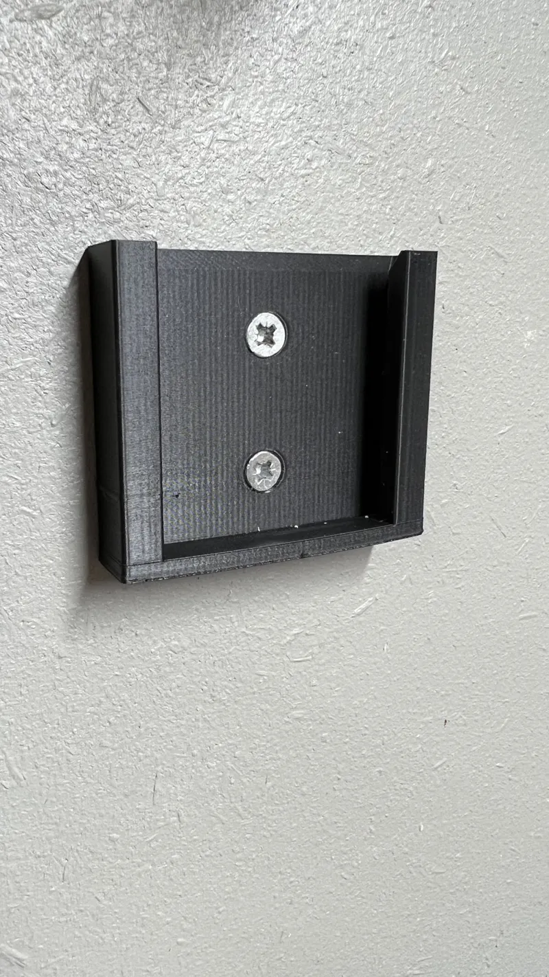 Mitsutomo 18V battery holder