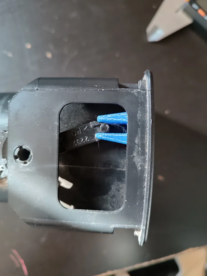 ventilation mechanism for peugeot 106