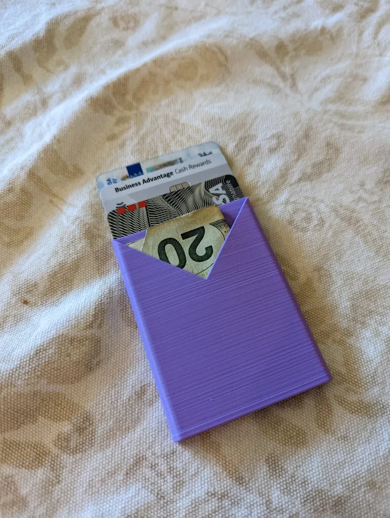 Slim wallet (no coins, slimmer card section)