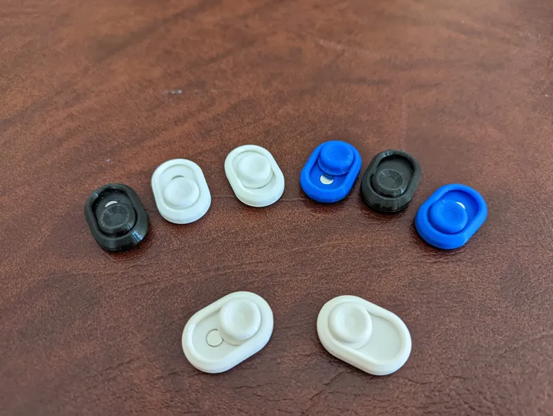 Loose top for itty bitty fidget