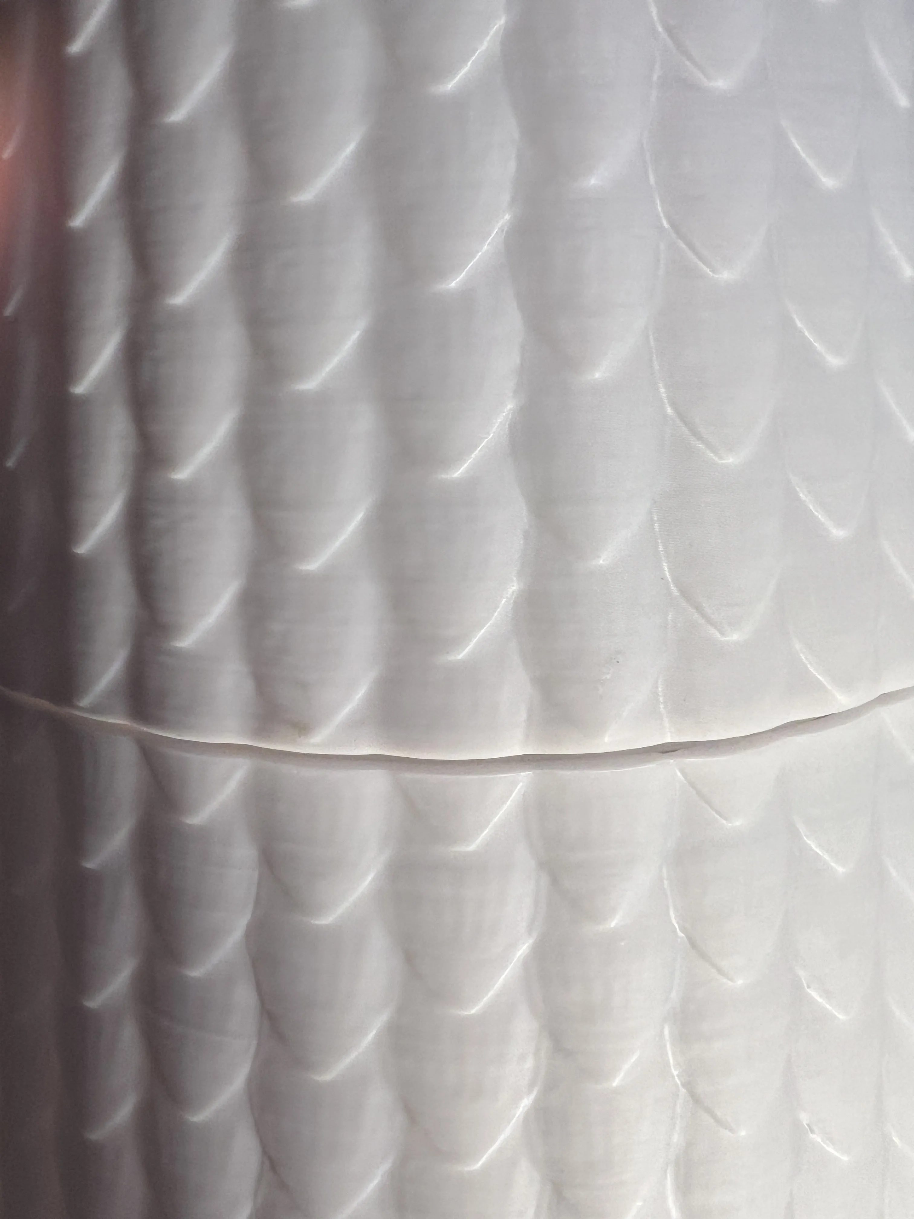 Dragon Scale Tall Table Lamp by cmrnwdwrd MakerWorld: Download Free 3D ...