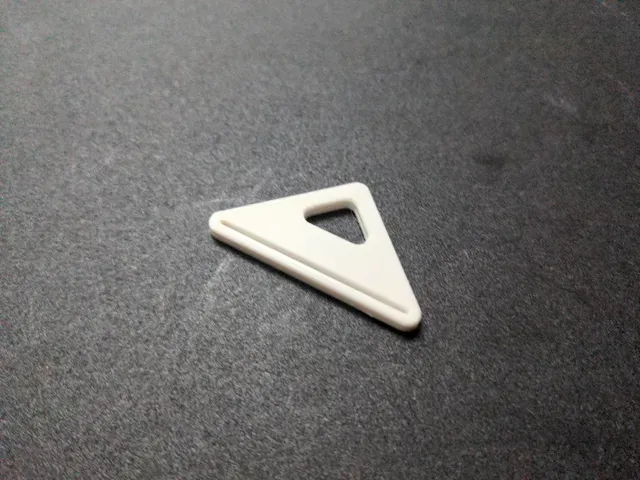 toothpast squeezer