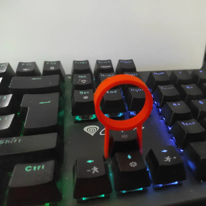 Keycap puller