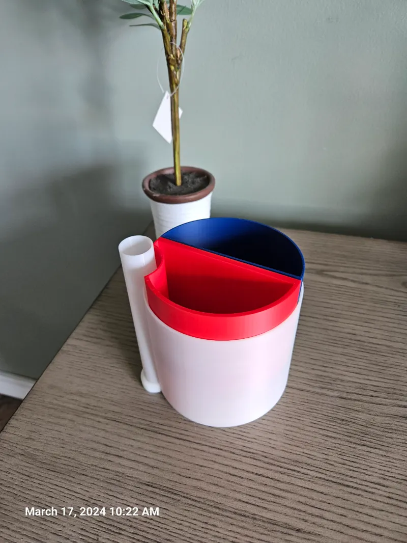 Self watering planter (two bins)