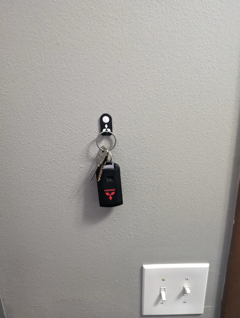 Mitsubishi Key Holder