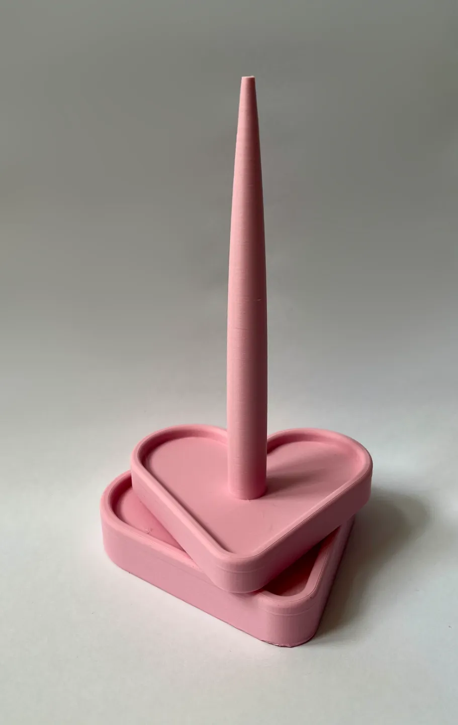 Rotating Heart Yarn Spinner - No Bearings Needed view 4