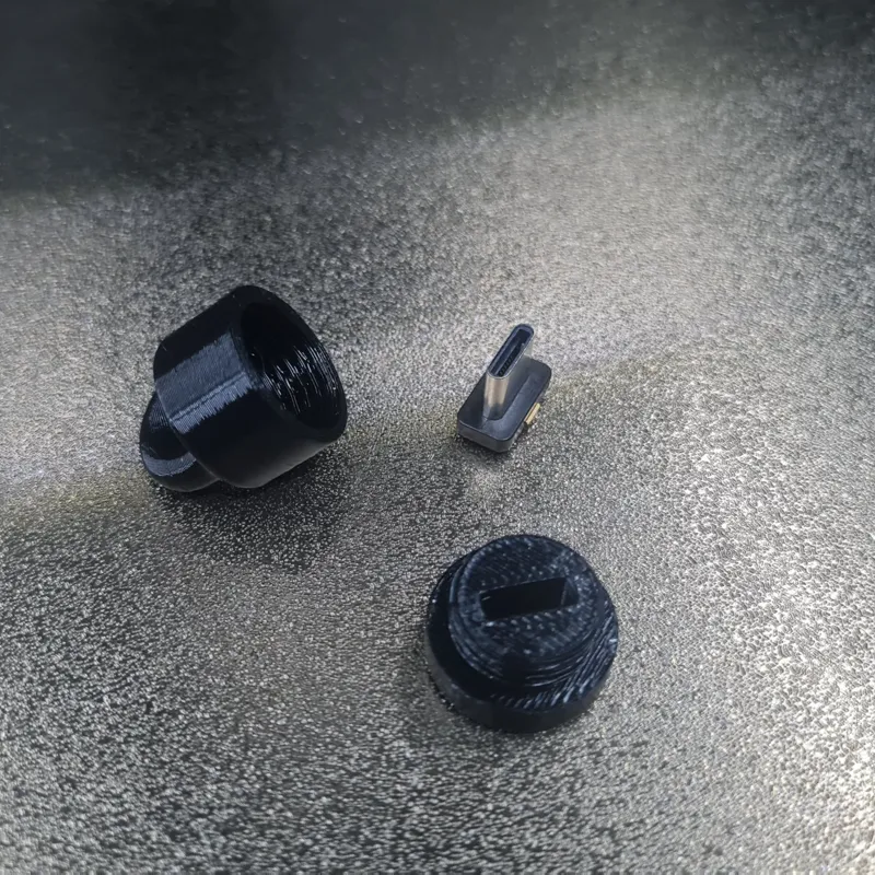 YubiKey 5c nano keychain container