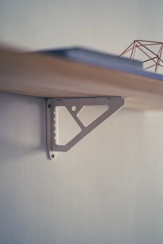 minimal shelf bracket