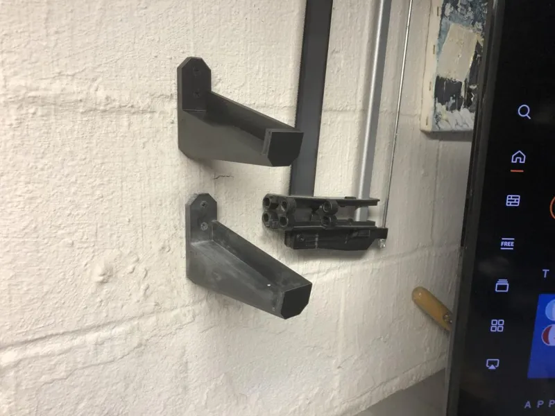 Slanted / Angled Wall Shelf Bracket (15 degrees)