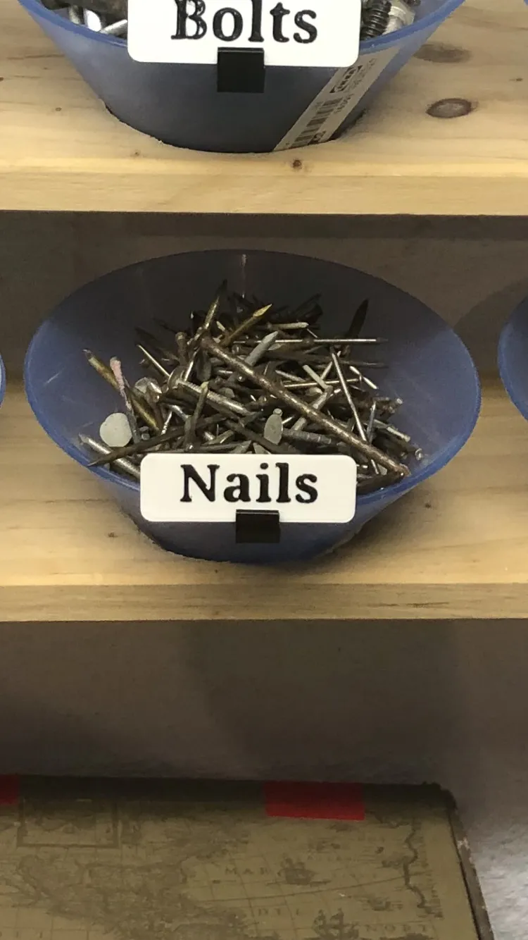 Container clips and tags