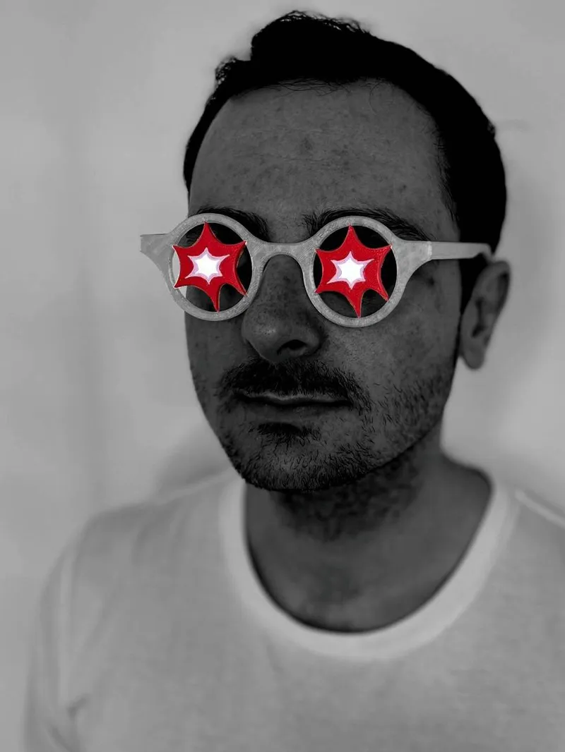 Laser eyes glasses