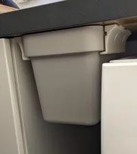 Support coulissant sous bureau pour poubelle IKEA Hållbar — photo 1
