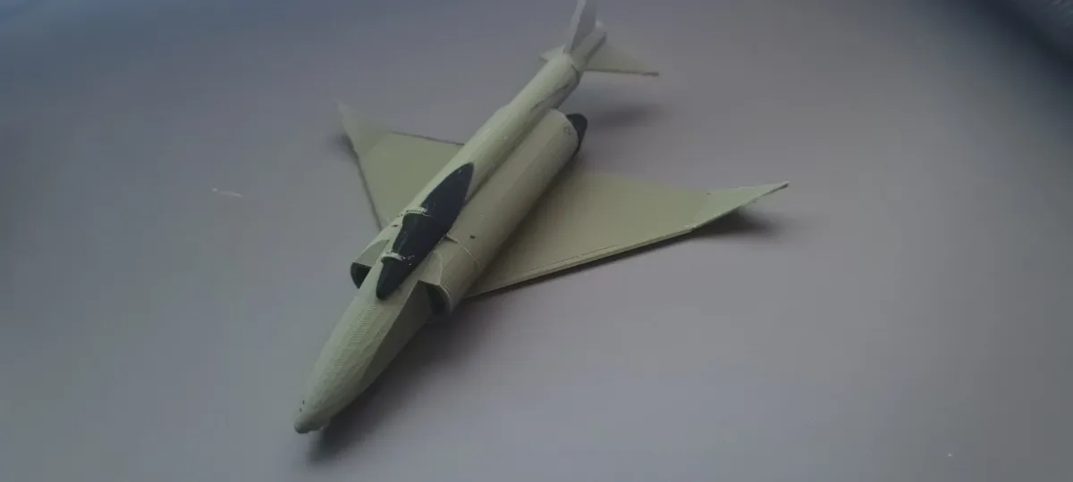 Maquette avion F-4E Phantom II bicolore