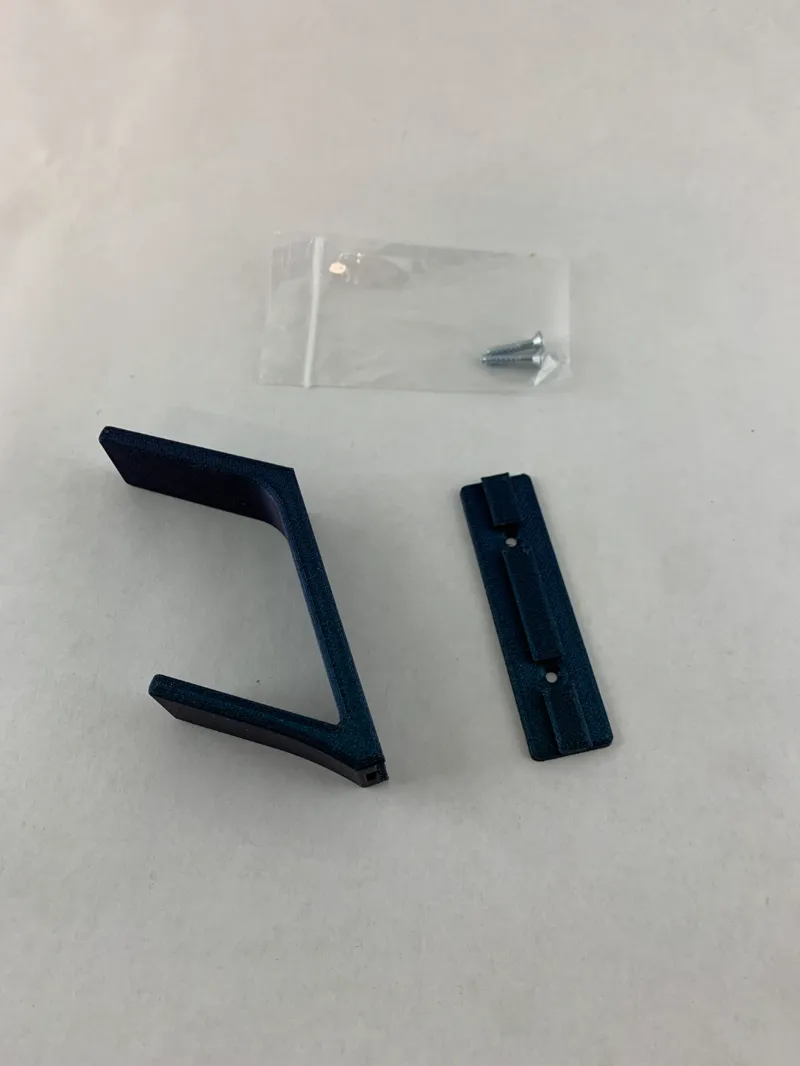 Wall Hook with Locking Cleat Plate