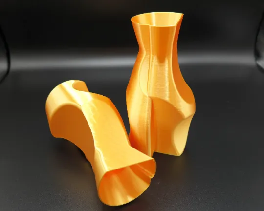 water thight flower vase