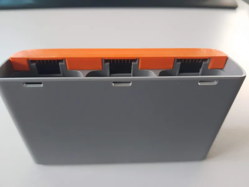 Kontaktsperre für DJI Mini 2  Akku zu Ladestation