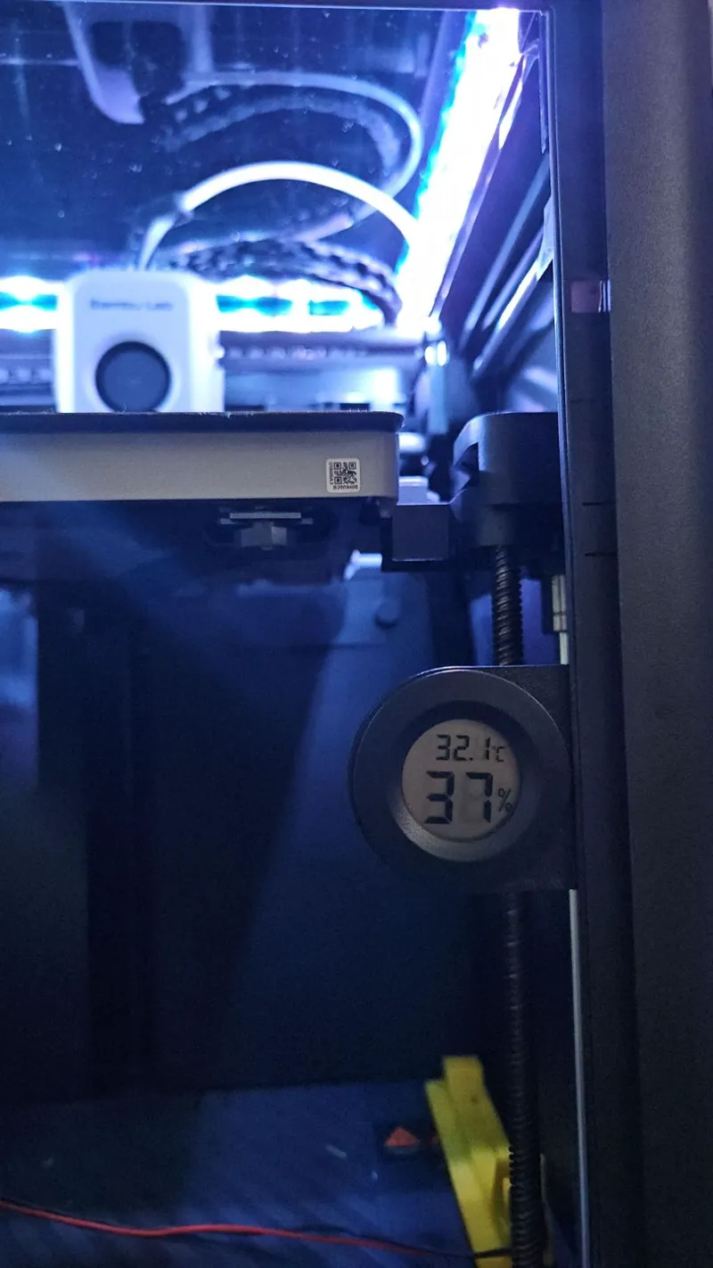 Hygrometer Mount 42mm (8x3 Magnets)