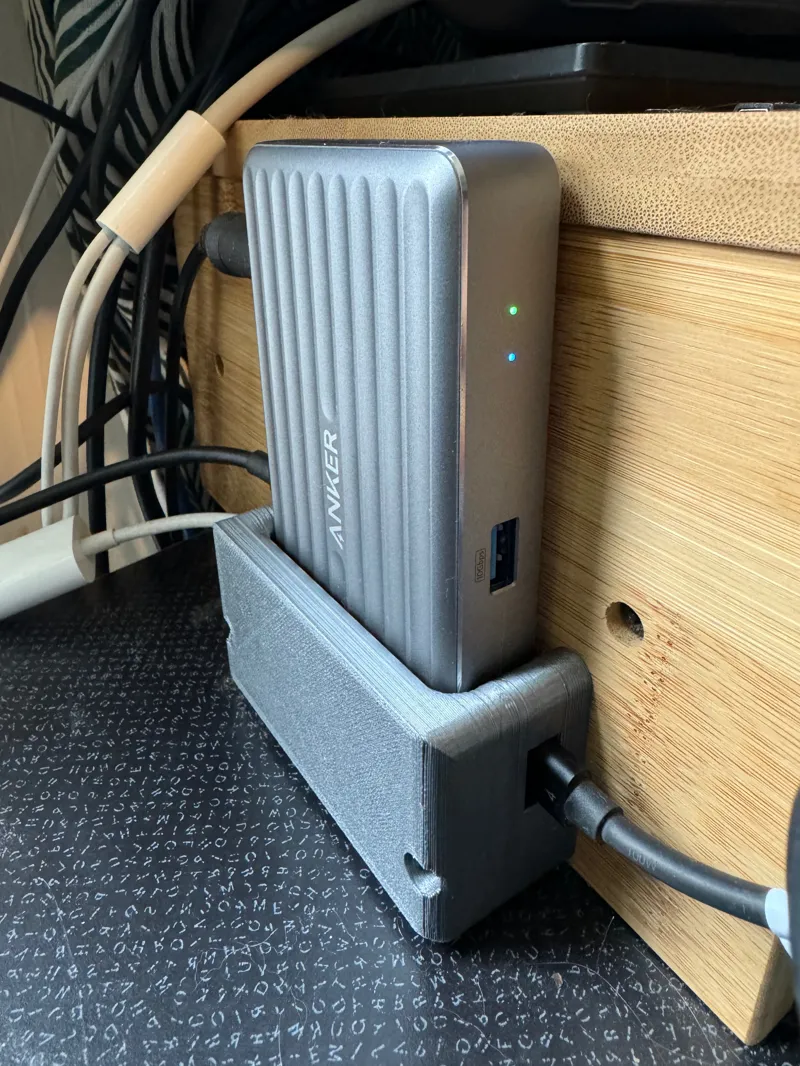 Anker Power Expand 5in1 Wall Mount