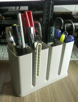 花瓶模式分隔式笔筒 Vase Separator Pen Container