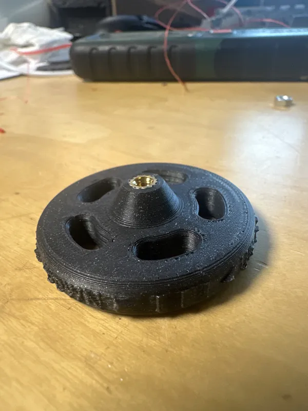 Bed Level Wheel M4 Brass Insert