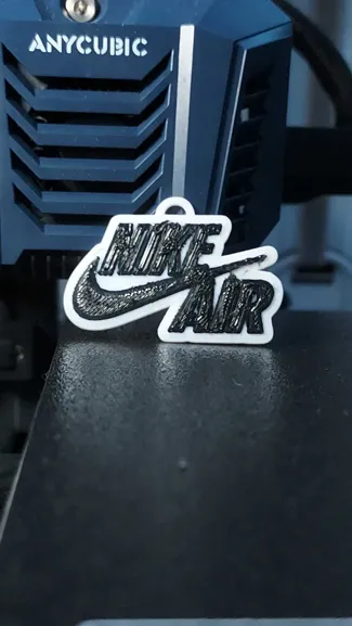 LLAVERO NIKE