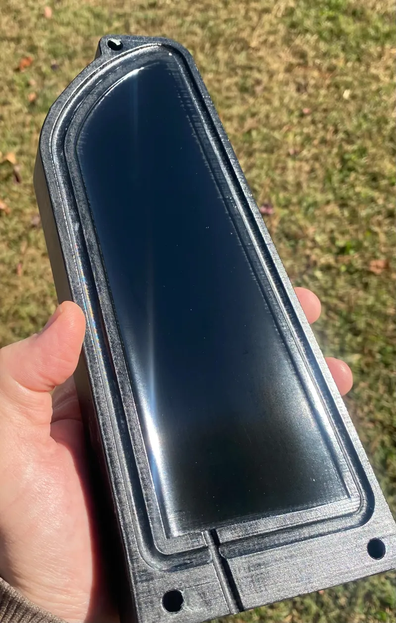 Mold for a carbon fiber IOM sailboat rudder