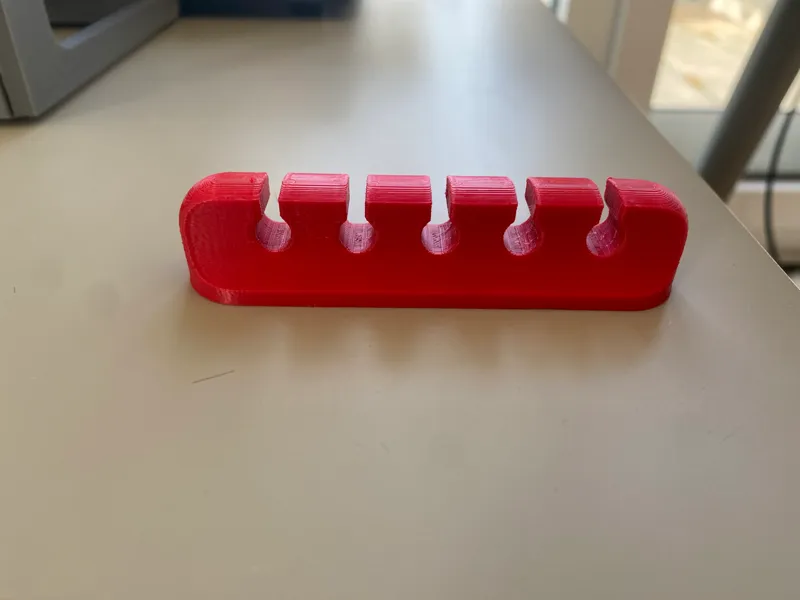 Cable organizer