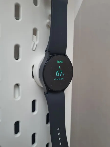 Support Galaxy Watch 6 pour panneau Skadis