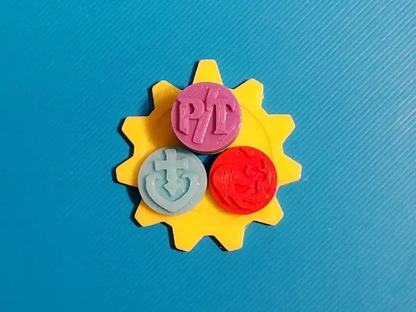 https://makerworld.bblmw.com/makerworld/model/DSM00000000397211/design/2024-03-26_q7a3igdw4dxc.jpg