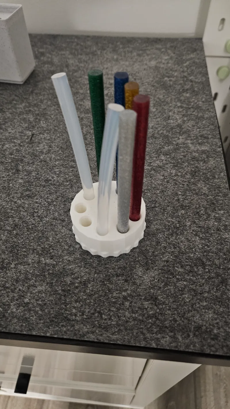Skadis Gluestick Carousel