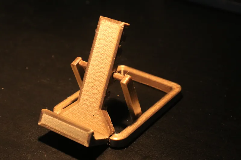 Adjustable Phone Stand (Print In Place)