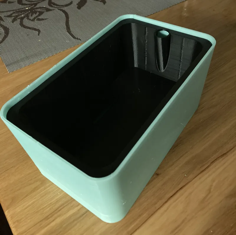Selfwatering Flowerpot