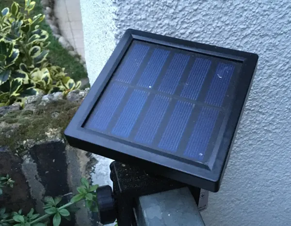 Support panneau solaire pour guirlande lumineuse