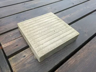 Basic concrete mold