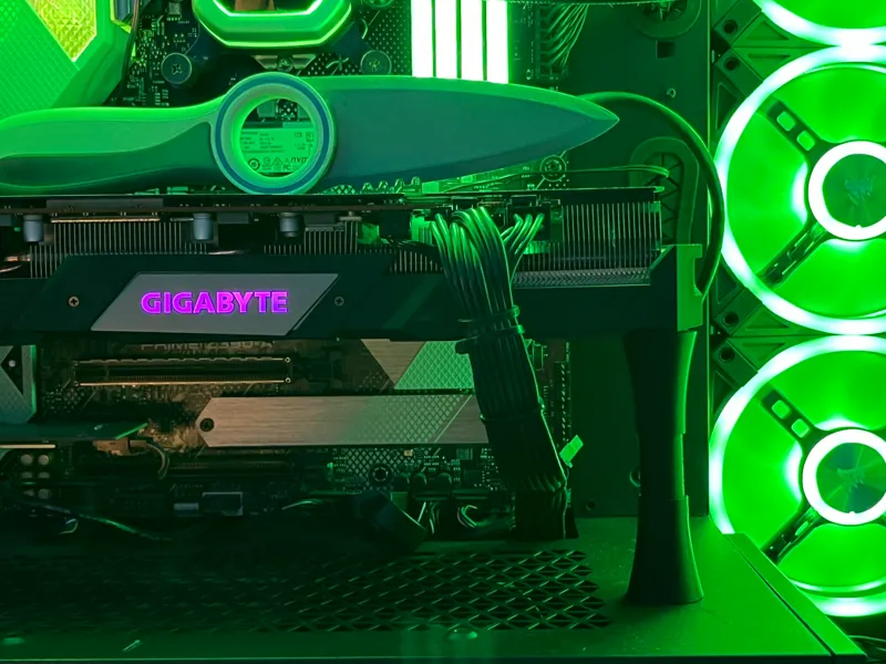 Adjustable GPU Riser (No visible threads)