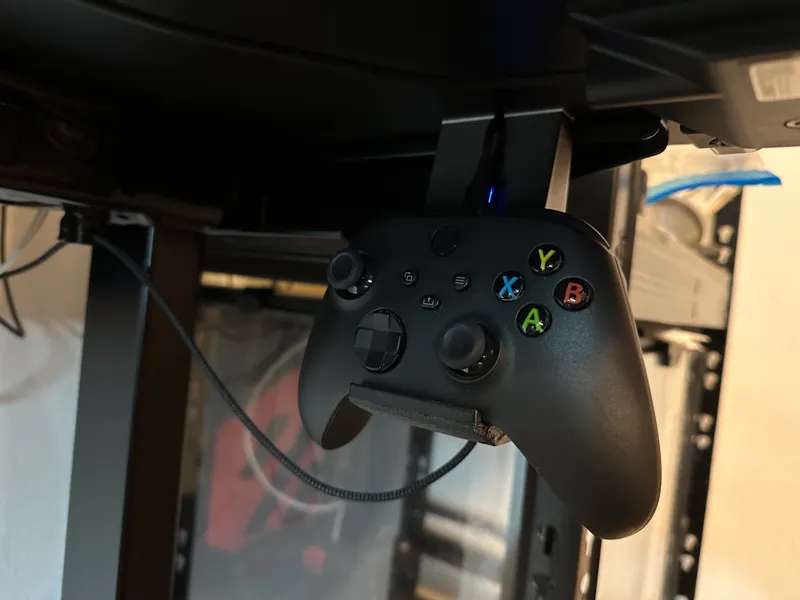 xBox Series X/S Controller desk mount