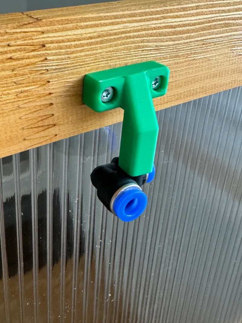 Smart Garden Support Elbow Fitting Front