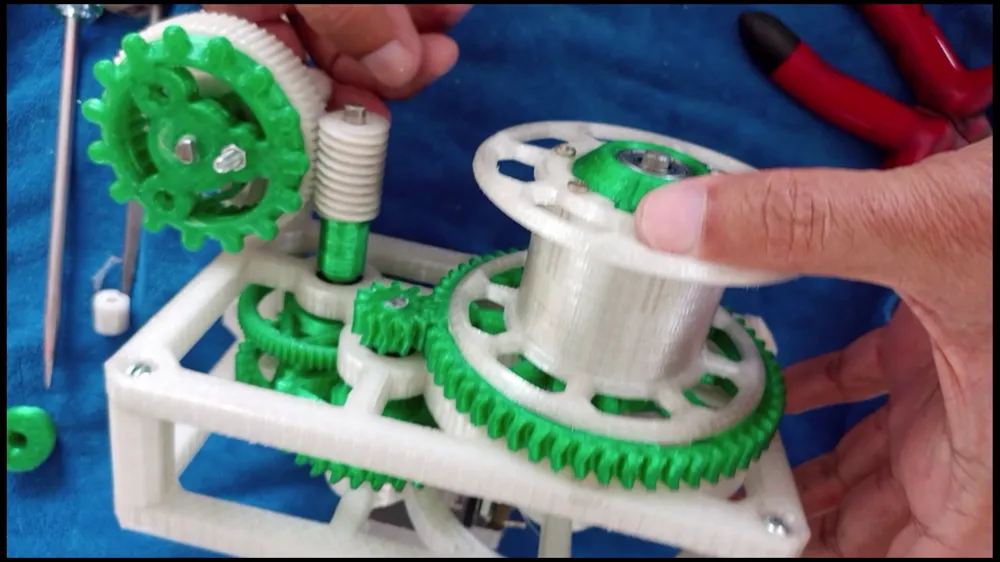 PET FILAMENT MAKER NEW GEAR by Shoaib Khan MakerWorld