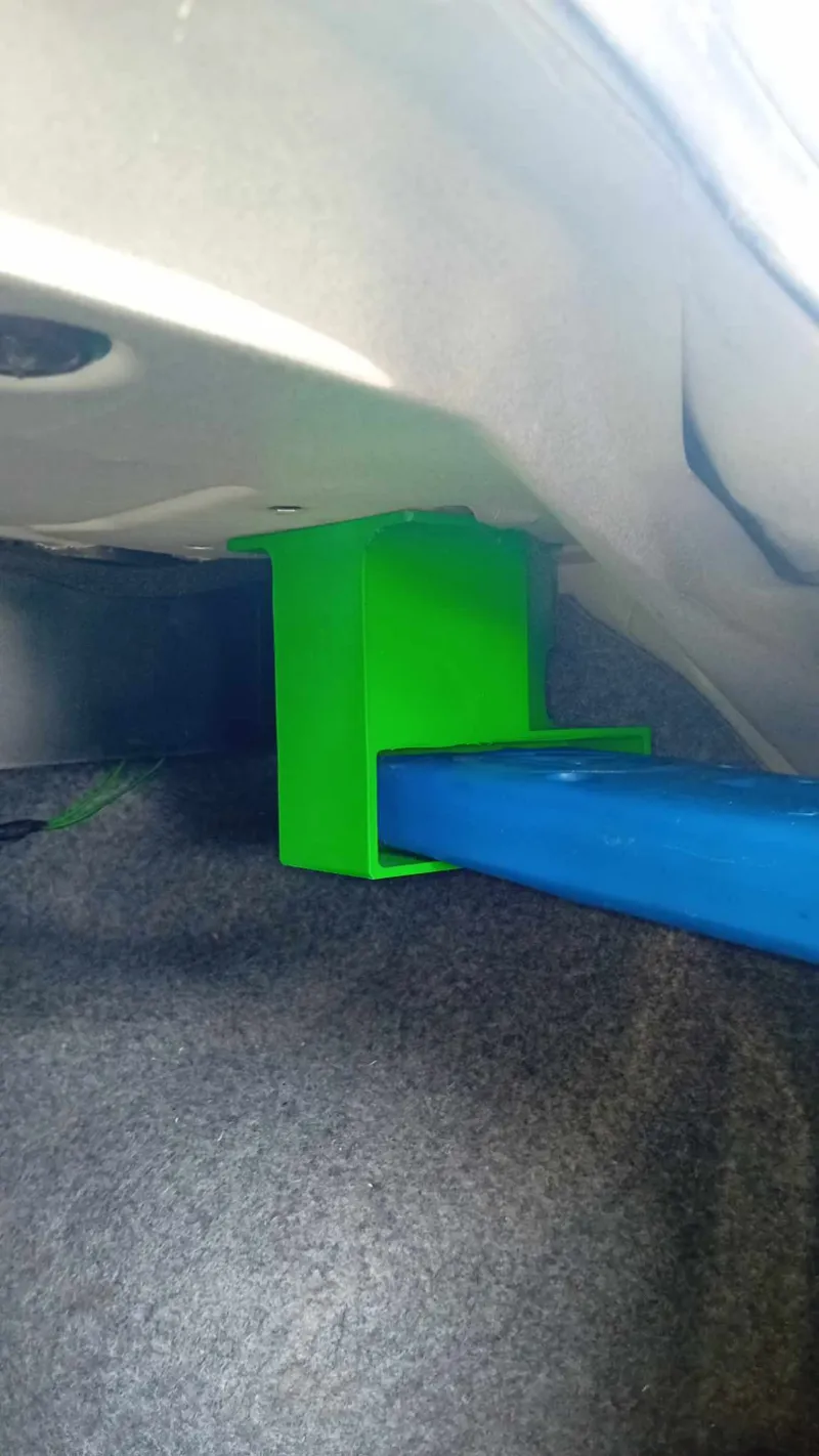 BMW e36 Warning triangle holder