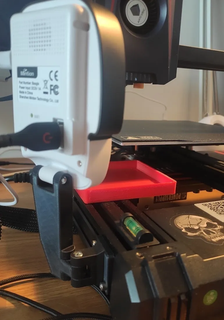 Minimalist beagle cam mount on m3 bolts.