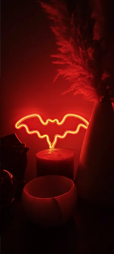 NEON SIGN BAT